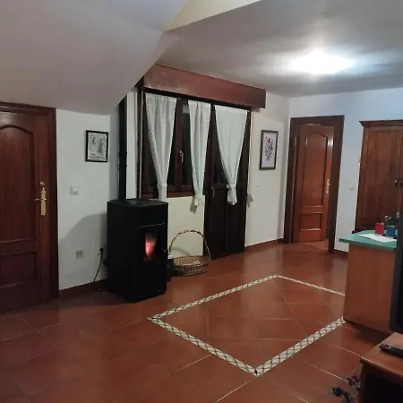 Piscina Climatizada - Todo El Ano- Playa De La Nora-chimenea- Barbacoa