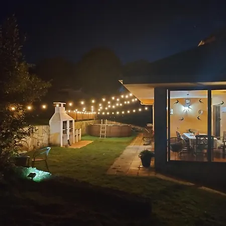 Piscina Climatizada - Todo El Ano- Playa De La Nora-chimenea- Barbacoa *