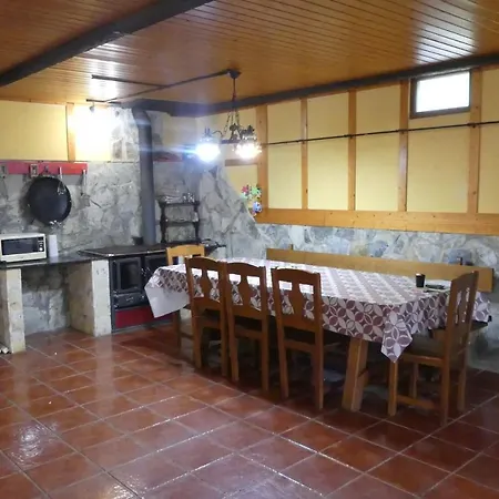 Piscina Climatizada - Todo El Ano- Playa De La Nora-chimenea- Barbacoa 度假居