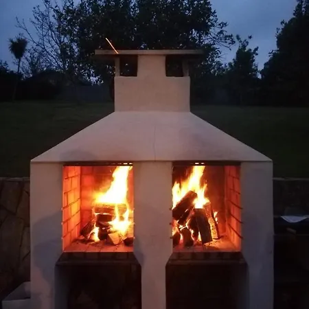 Piscina Climatizada - Todo El Ano- Playa De La Nora-chimenea- Barbacoa Quintueles