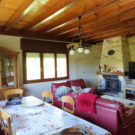 Piscina Climatizada - Todo El Ano- Playa De La Nora-chimenea- Barbacoa 度假居